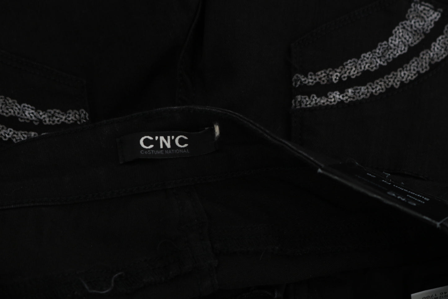 زي ناشيونال جينز أنيق أسود متوسط الخصر بقصة ضيقة