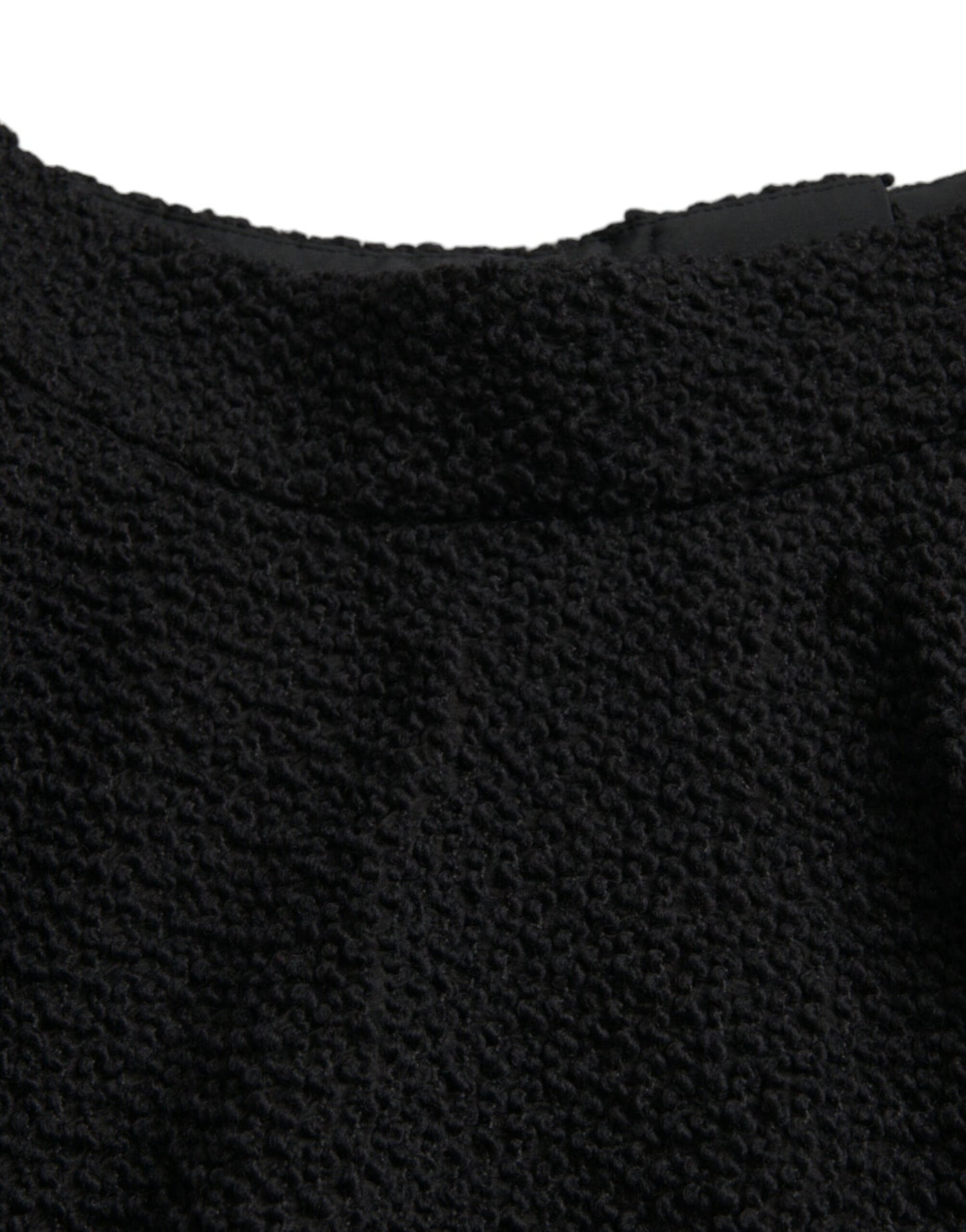 دولتشي آند غابانا تنورة سوداء عالية الخصر طول الركبة ألف خط