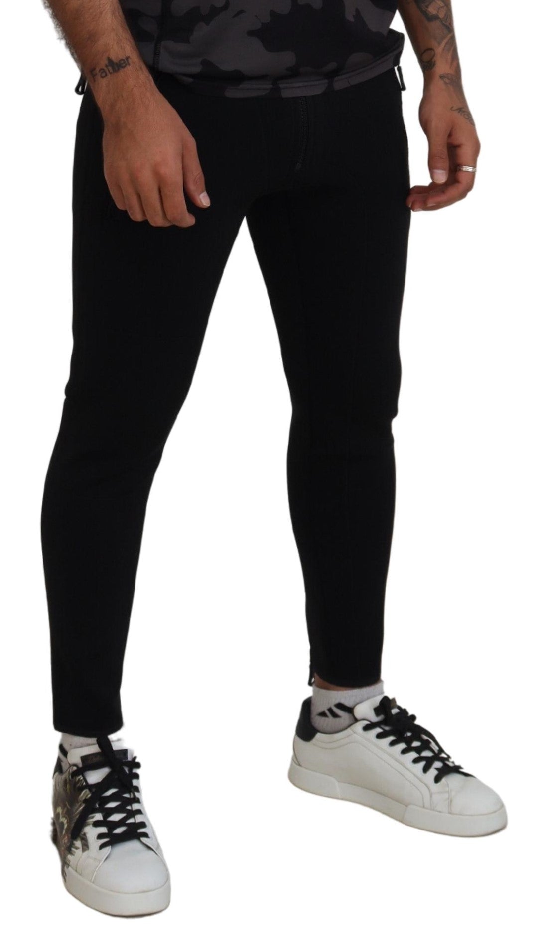 بنطال Dsquared² من مادة البولي أميد بخلفية ضيقة وطبعة شعار