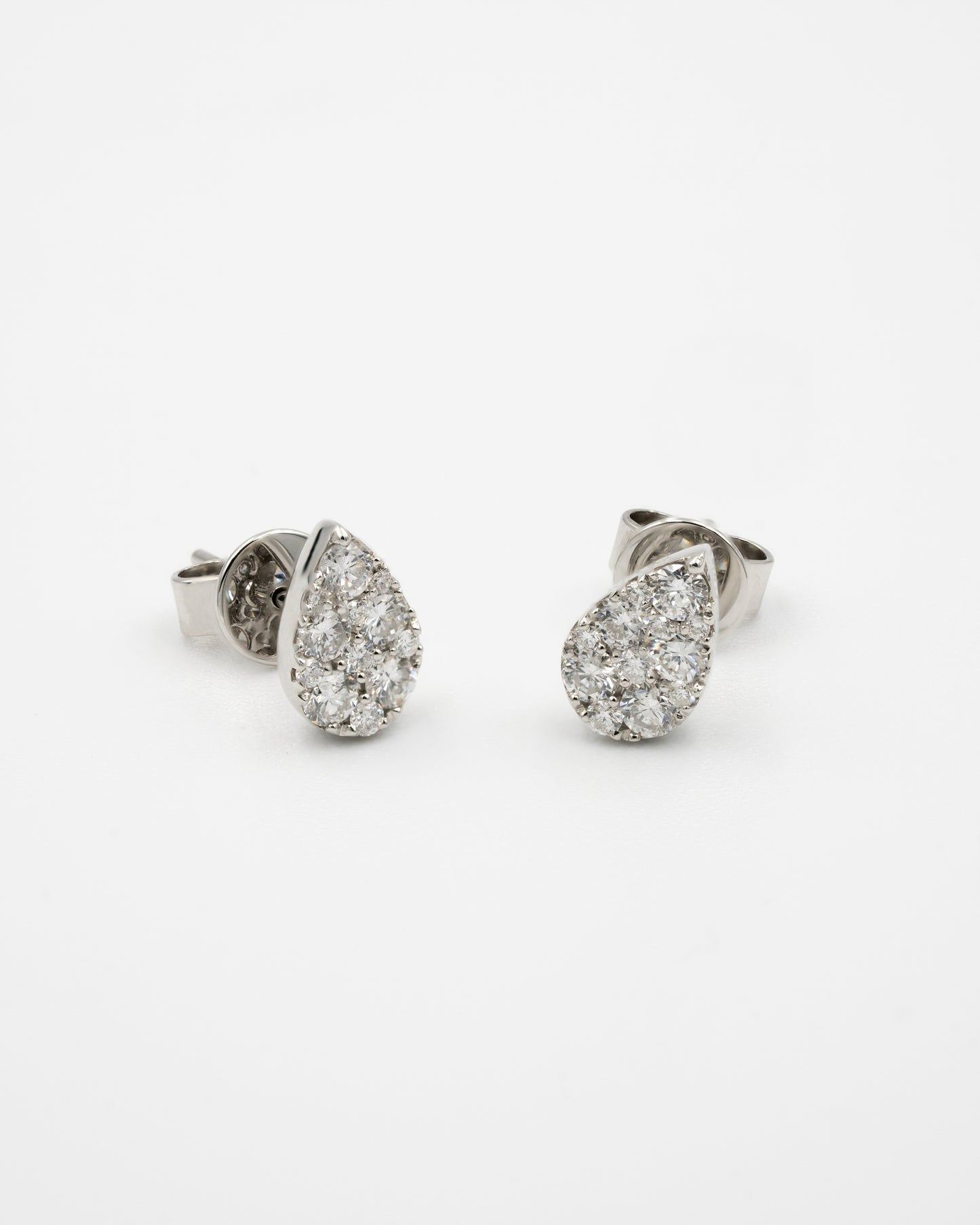 NATURAL DIAMOND CLUSTER PEAR STUD EARINGS
