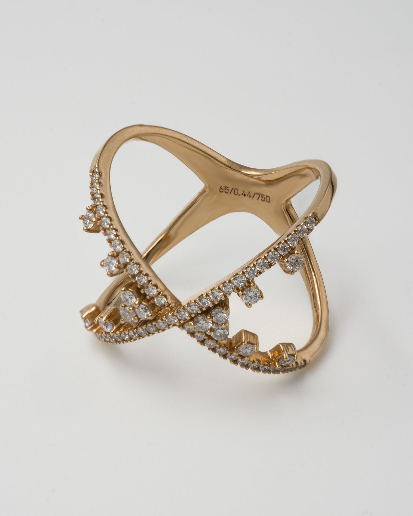 NATURAL DIAMOND CRISSCROSS RING