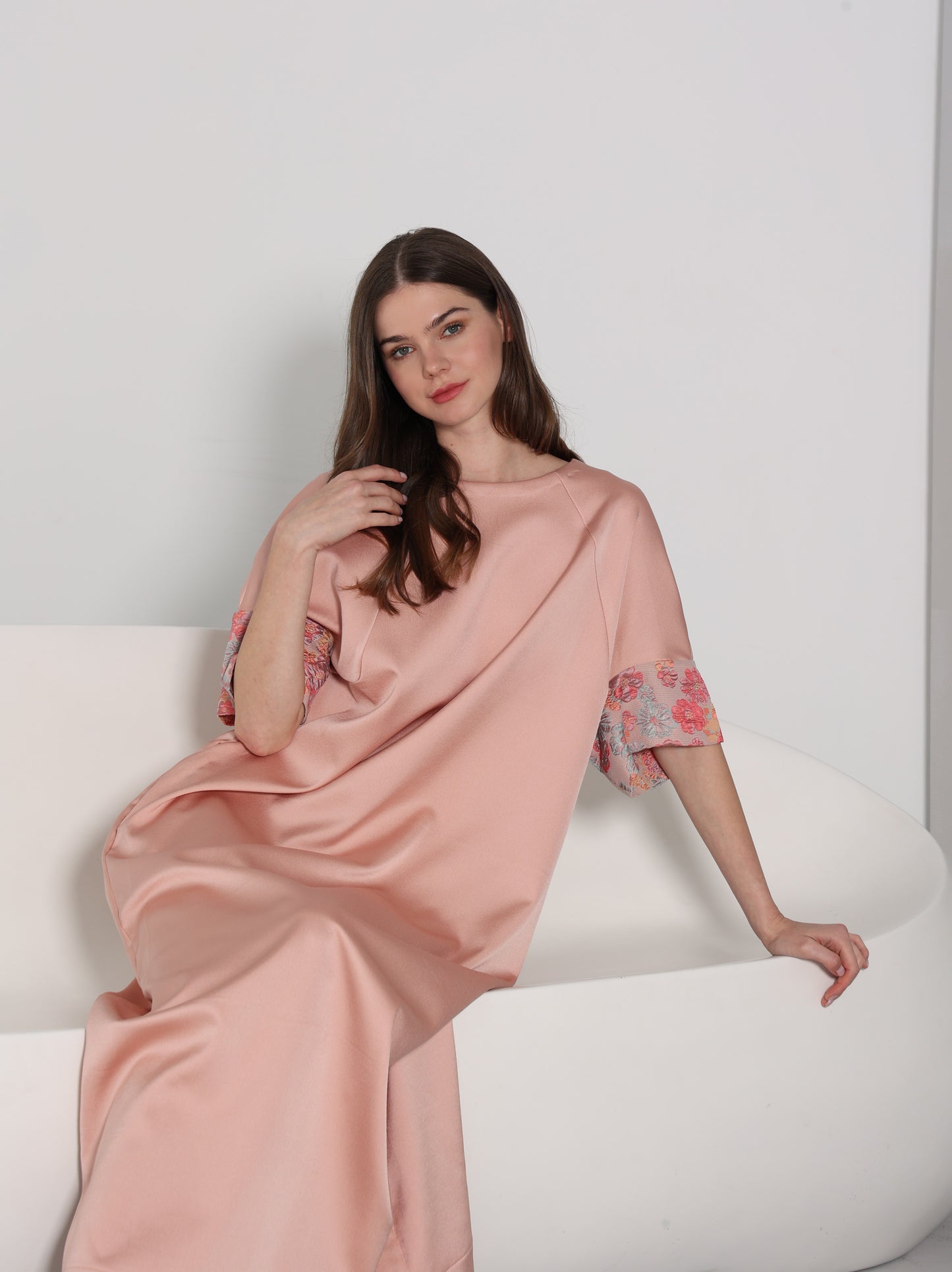 Amira peach jacquard kaftan