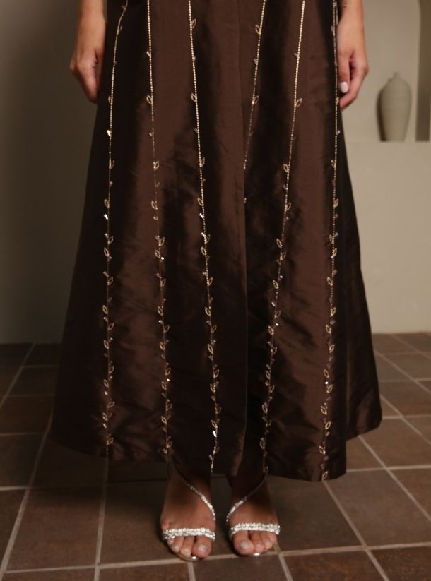 Gilded Grace, Golden Thread Leaves Adorn this Timeless Abaya.