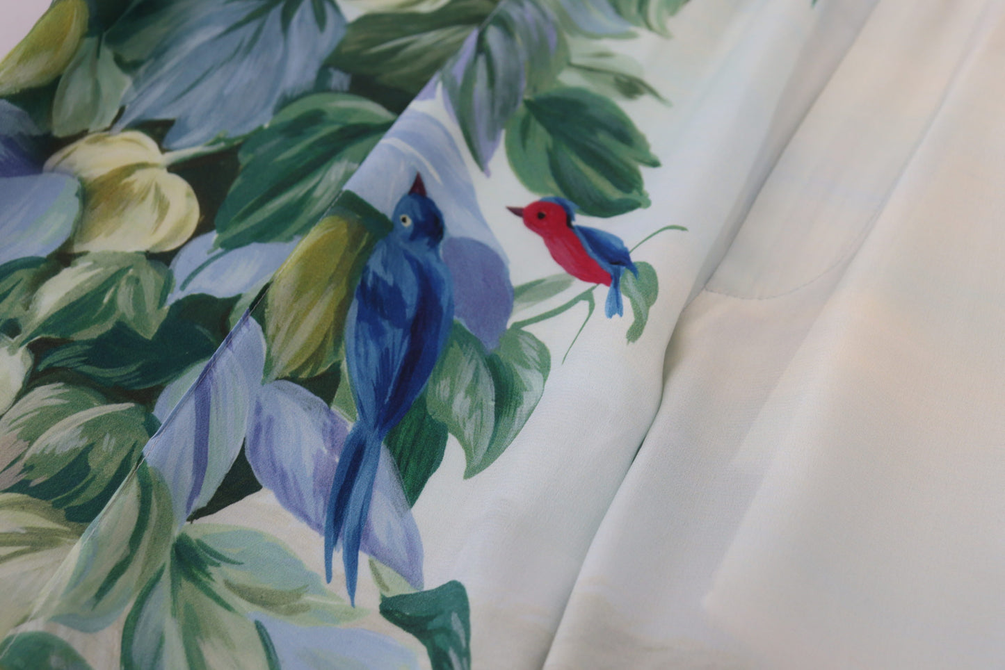 دولتشي آند غابانا سروال بيان الحرير متعدد الألوان