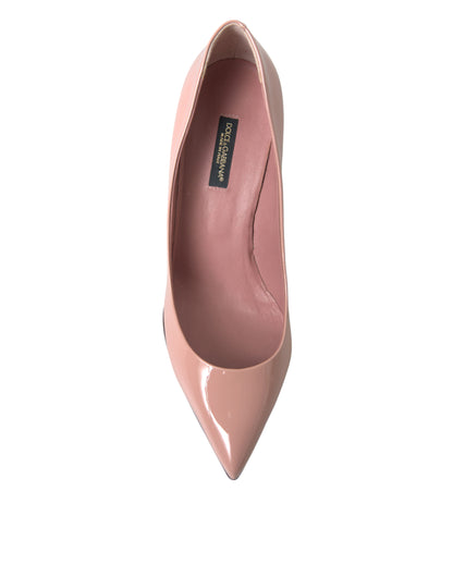 حذاء دولتشي آند غابانا ذو الكعب العالي ذو اللون الوردي اللامع - ارفع من بريقك
