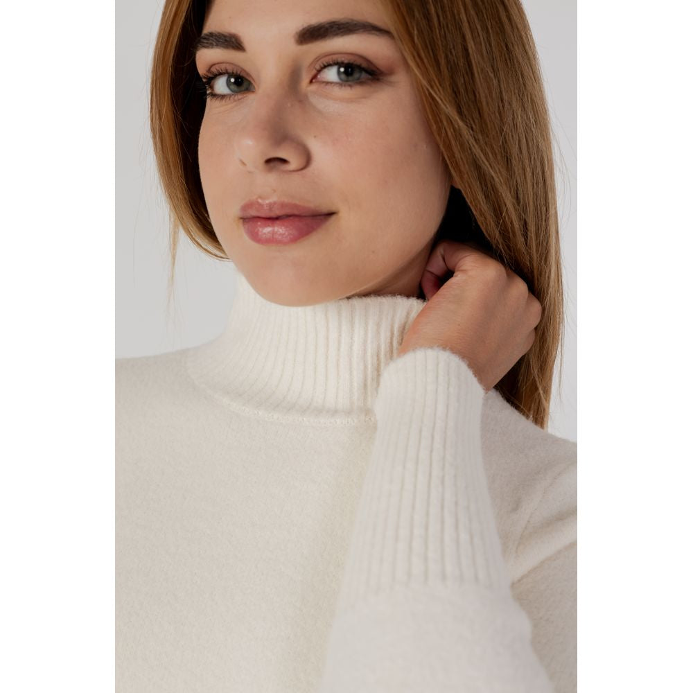 Guess White Polyamide Sweater