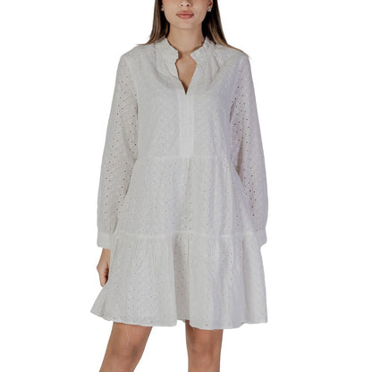 B.Young White Cotton Dress