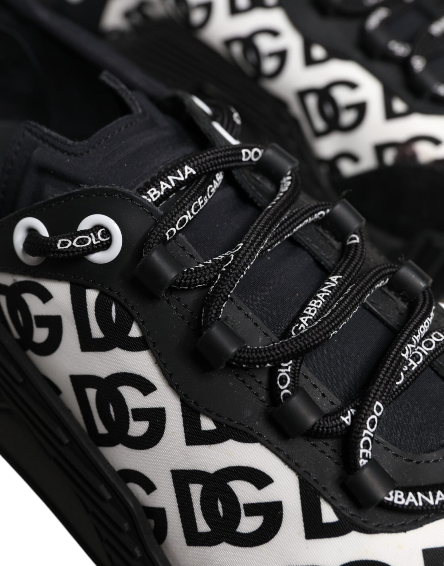 Dolce & Gabbana Shoes Black Logo Lace Up Low Top NS1 Sneakers