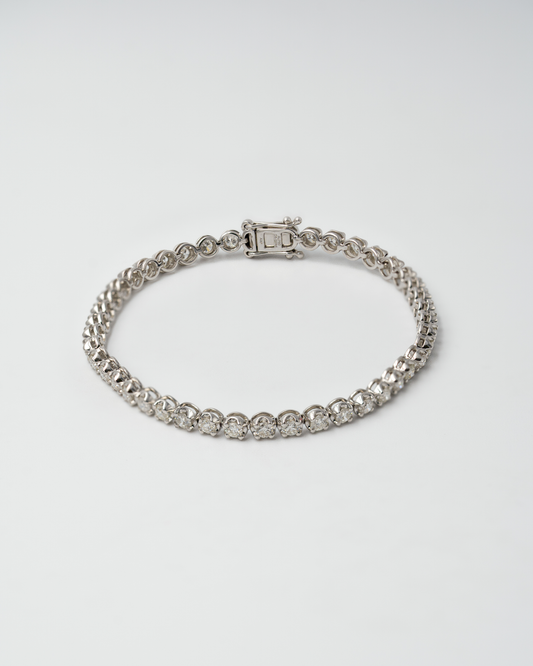 NATURAL DIAMOND CLASSIC TENNIS BRACELET