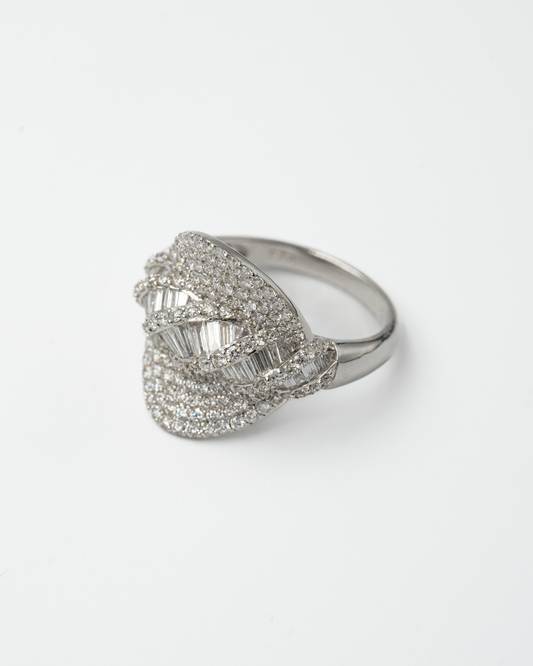 NATURAL DIAMOND PUZZLE RING