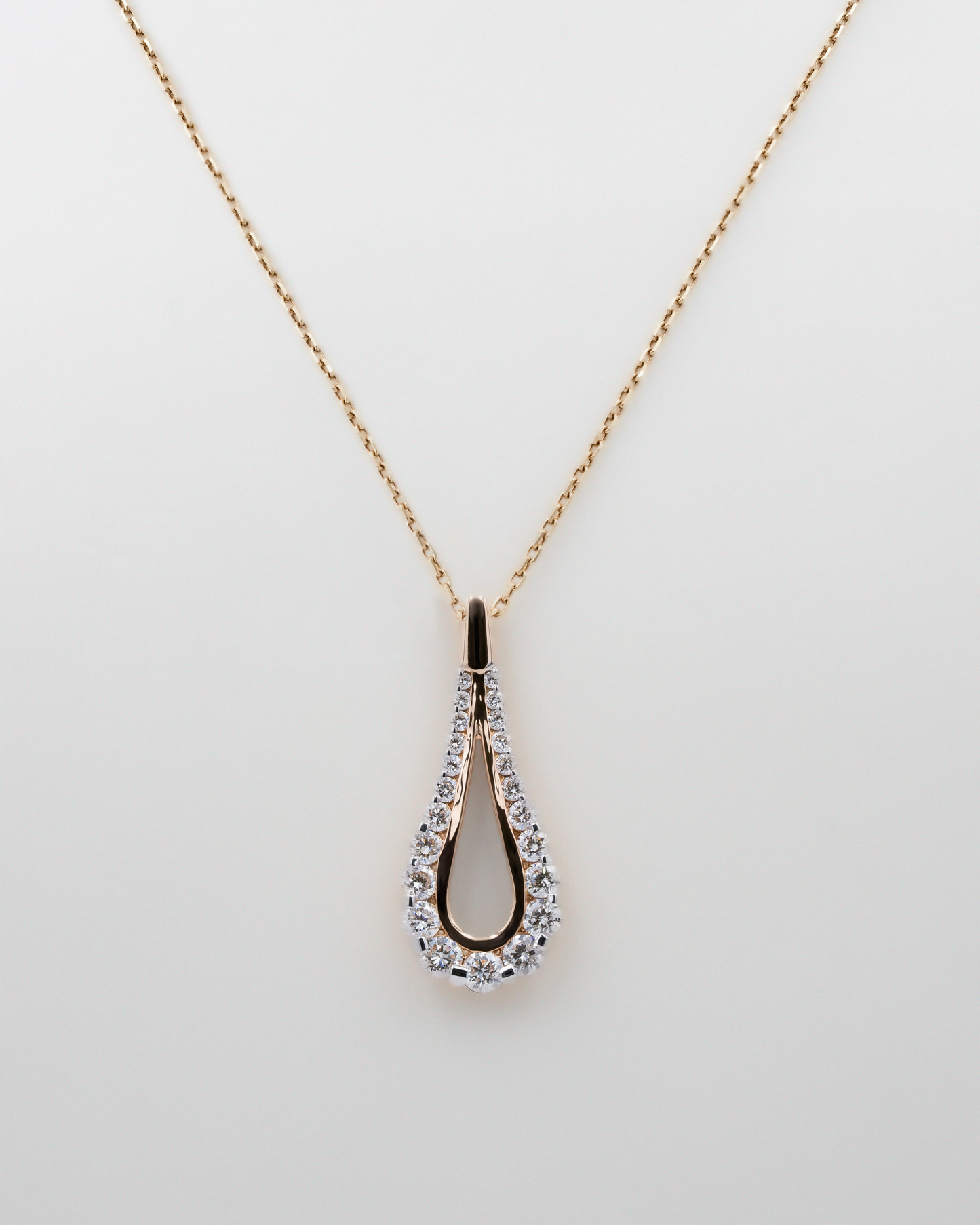 NATURAL DIAMOND TEADROP NECKLACE