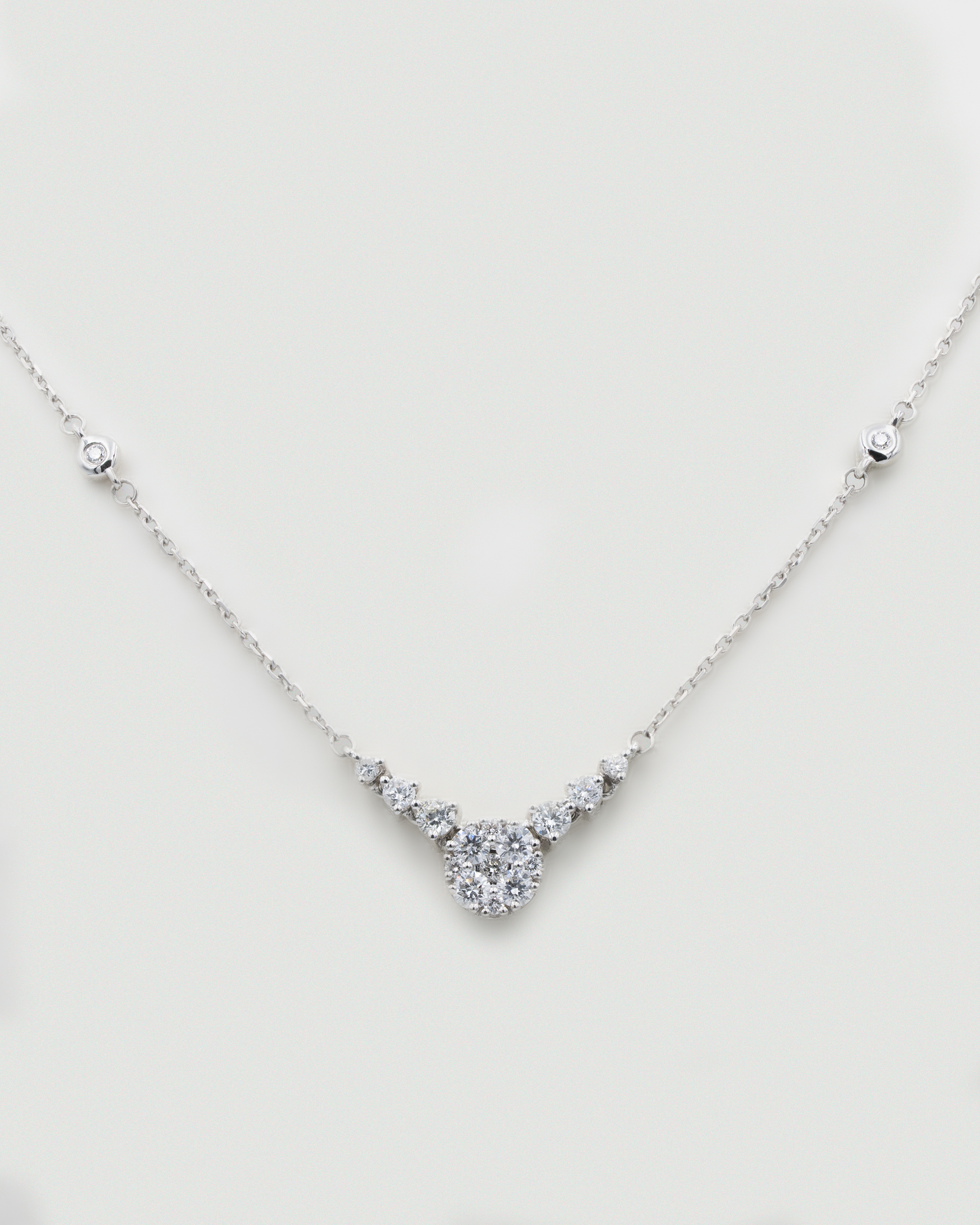 NATURAL DIAMOND GRACE NECKLACE