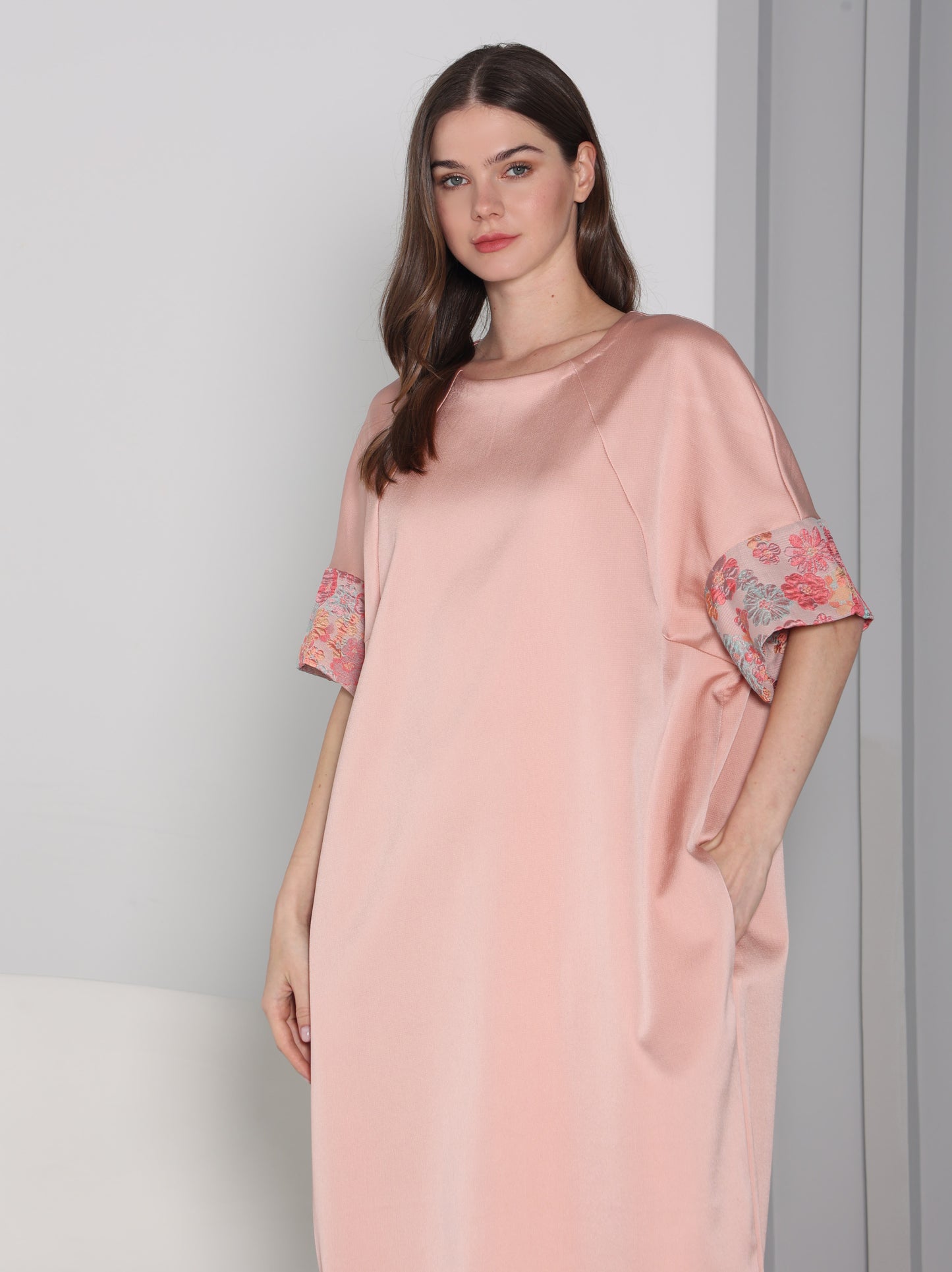 Amira peach jacquard kaftan