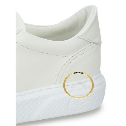 حذاء رياضي من الجلد الأبيض الأنيق من Casadei