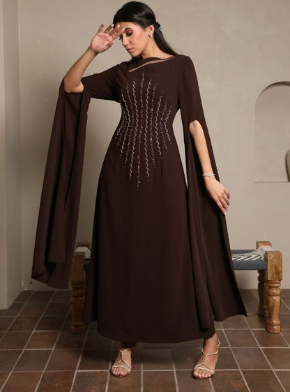 Luxurious Detailing: Corset Line Beads Work Adds Opulence to Jalabiya.