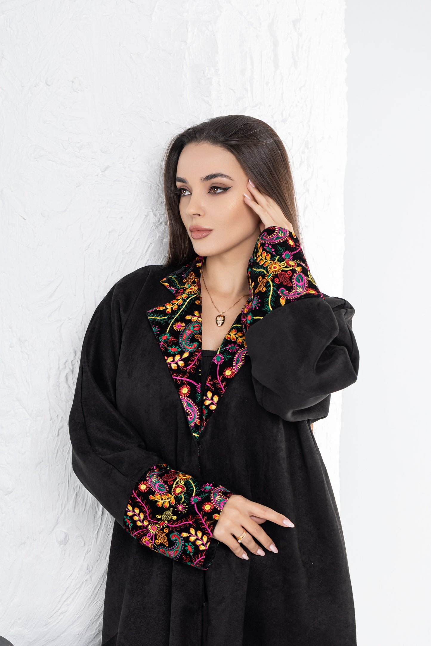 Lotite Abaya