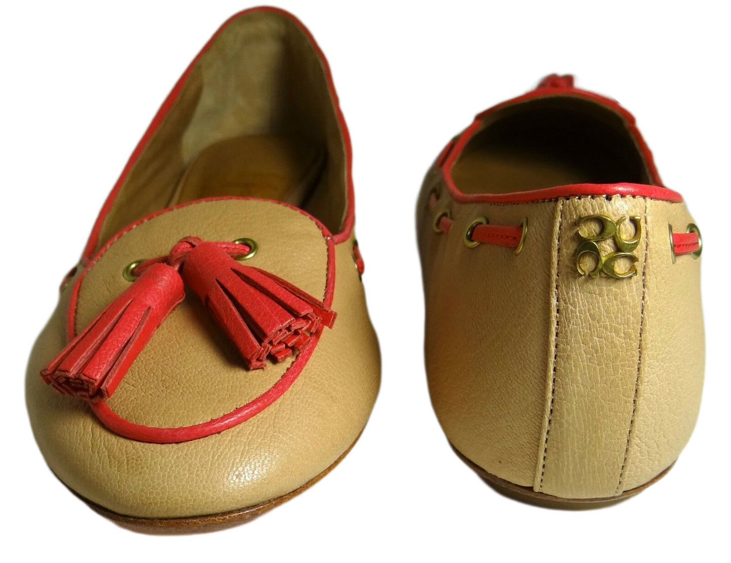 حذاء مسطح من الجلد البني الناعم من COACH Manika