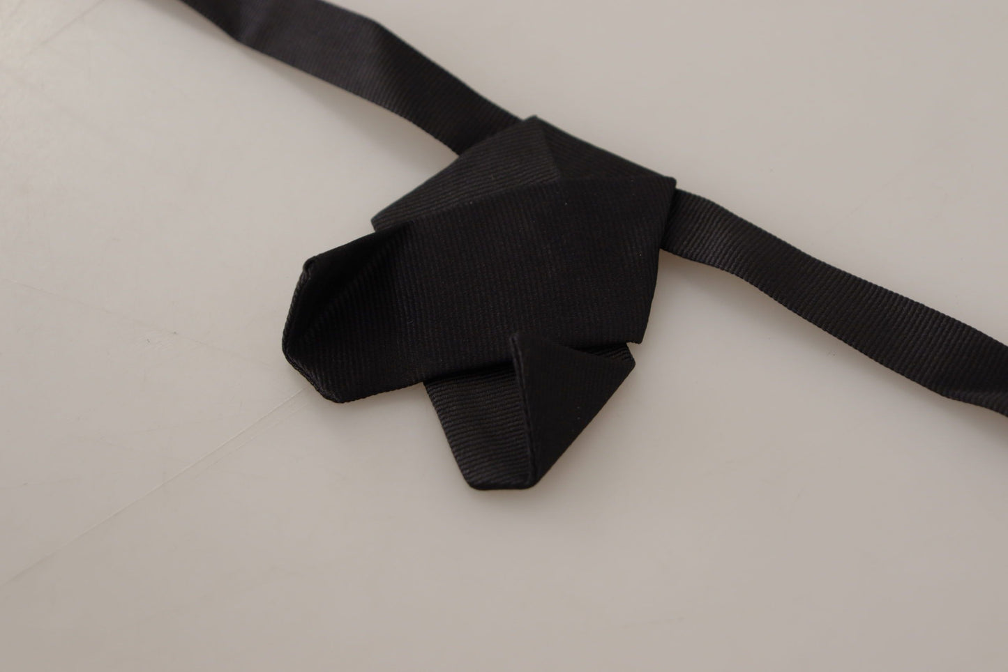 Dolce & Gabbana Elegant Black Silk Bow Tie