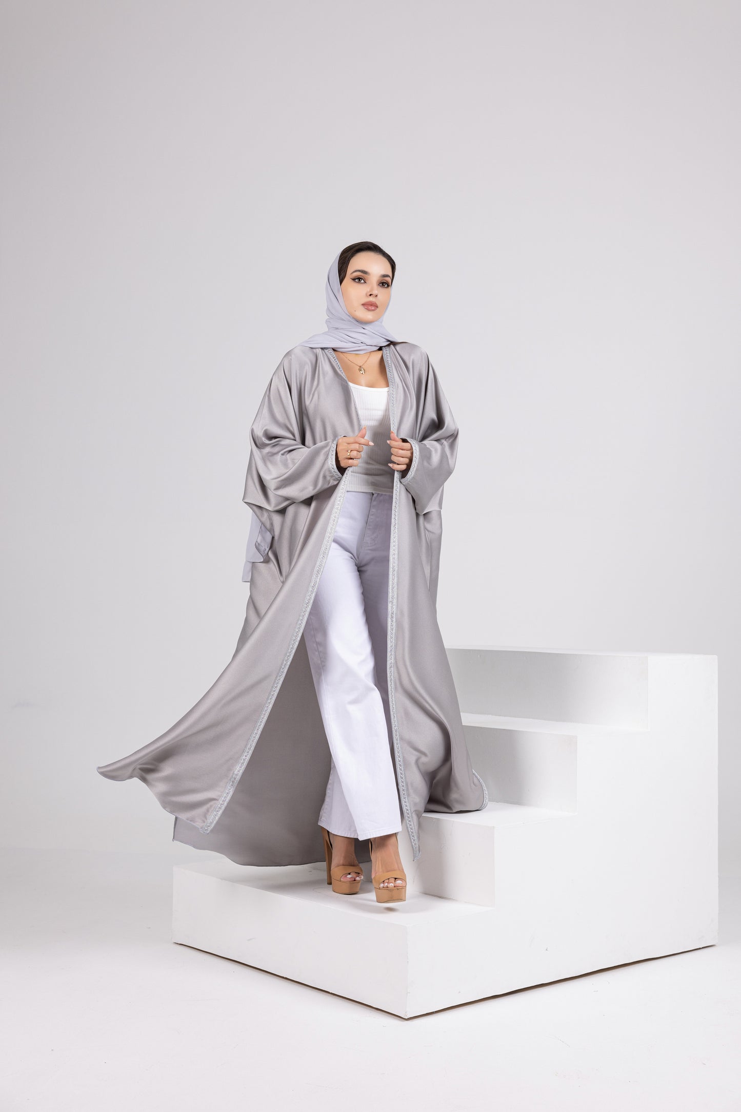 Labradonite Abaya